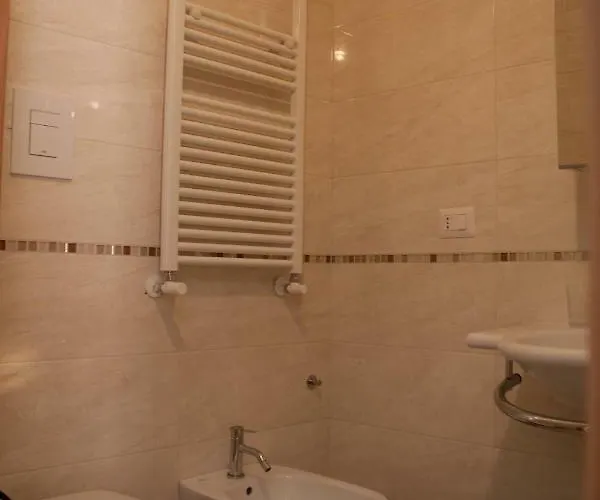 招待所 Levantino 巴里